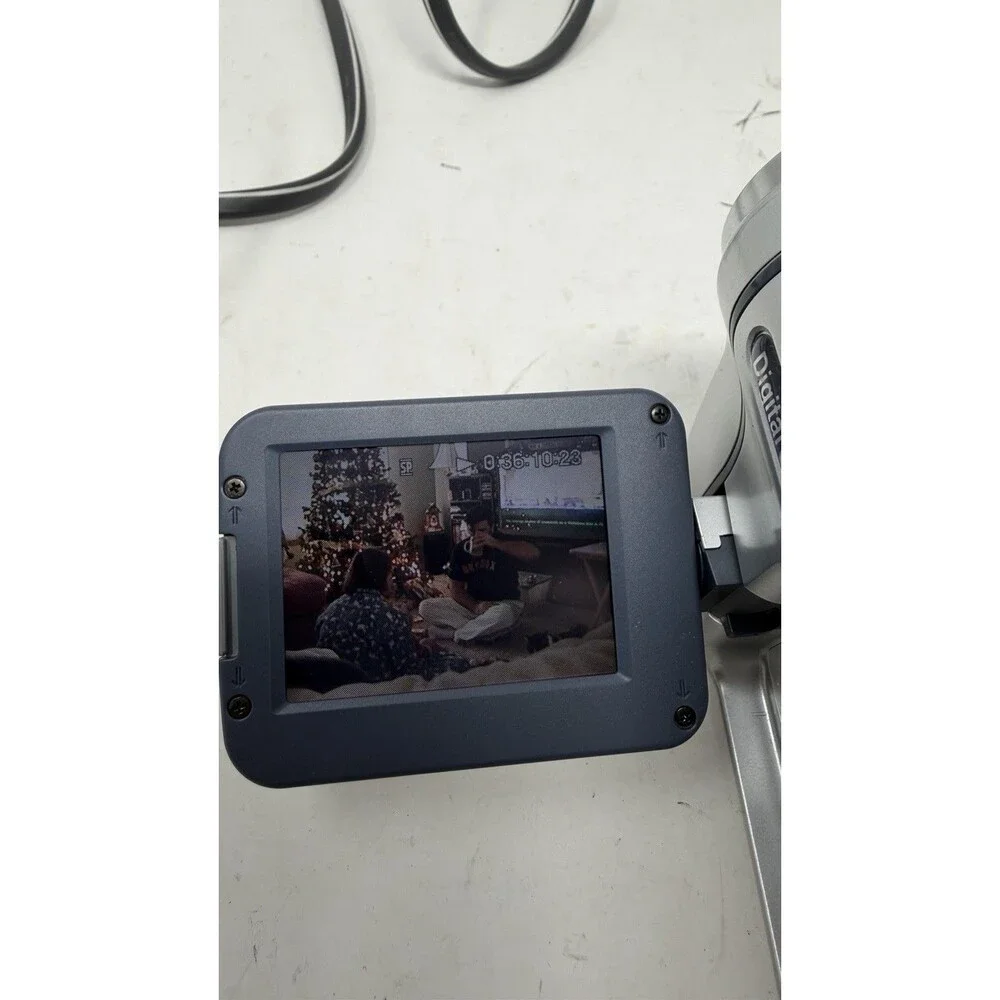 Sony DCR-TRV260 Digital 8 Camcorder Camera VCR Player Video Transfer TESTED GOOD
